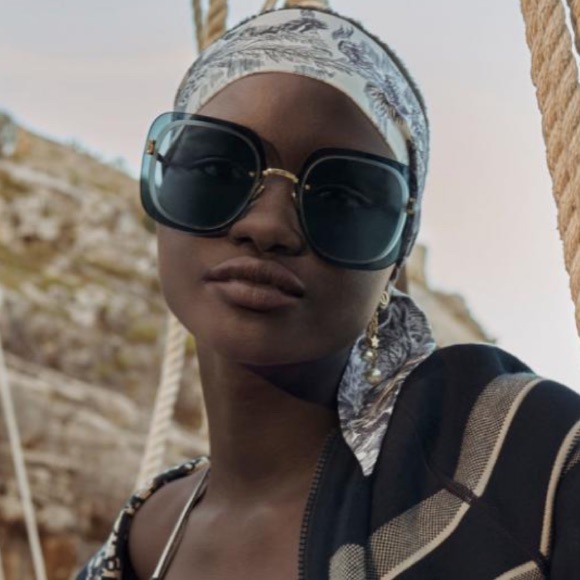 Excluded Dior Sunglasses, New 375 - Picture 4 of 6